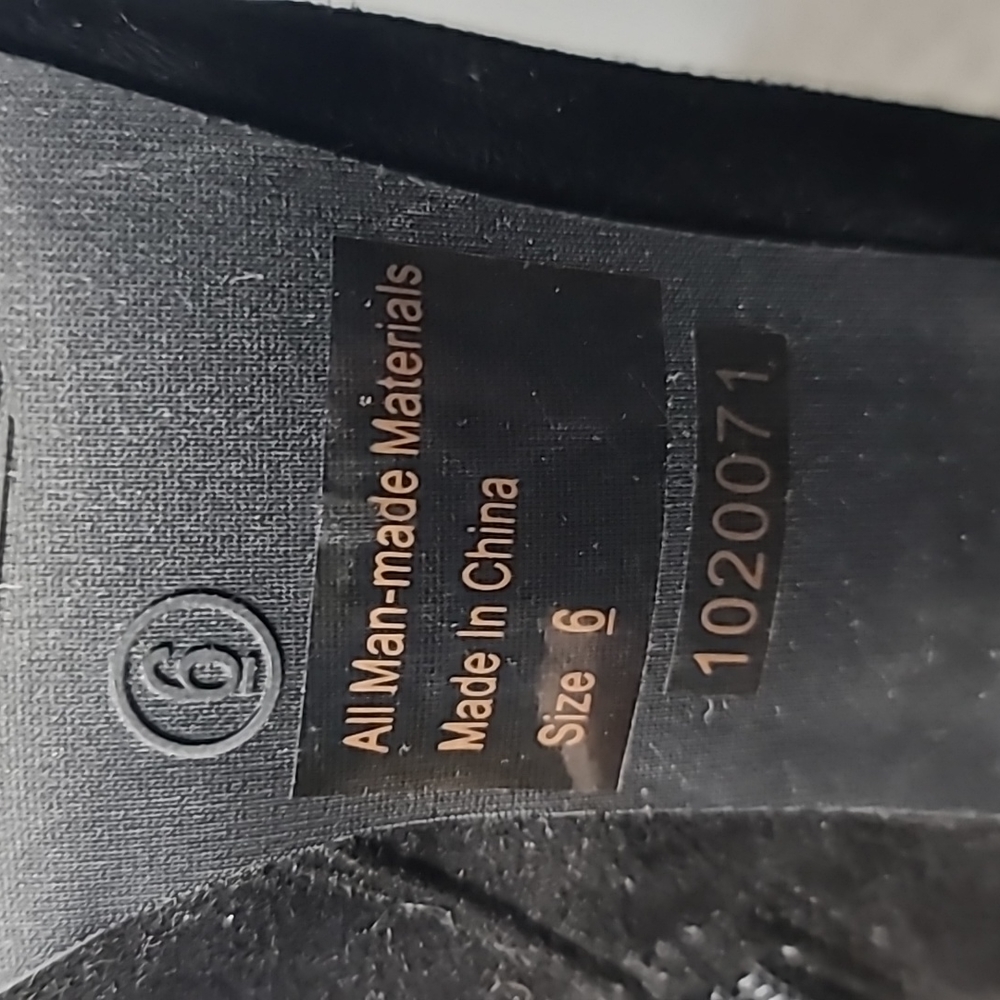 Open toed rose boots - Picture 6 of 8